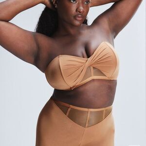 SAVAGE X FENTY - AQUA HOUR BANDEAU BRALETTE in Nude